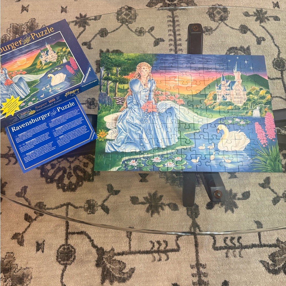 Ravensburger star line 100 pc sunrise jigsaw puzzle glow in the dark